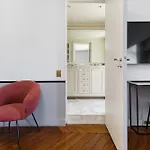 Apartament Luxury - Avenue Montaigne