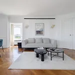 Apartament Luxury - Avenue Montaigne *