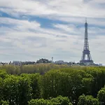 Apartament Luxury - Avenue Montaigne Paryż