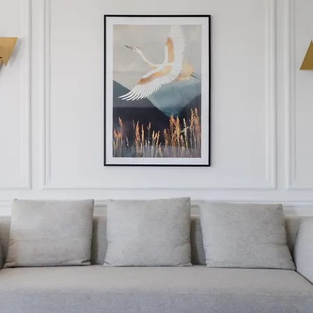 Apartment Luxury - Avenue Montaigne