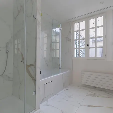Appartement Luxury - Avenue Montaigne *
