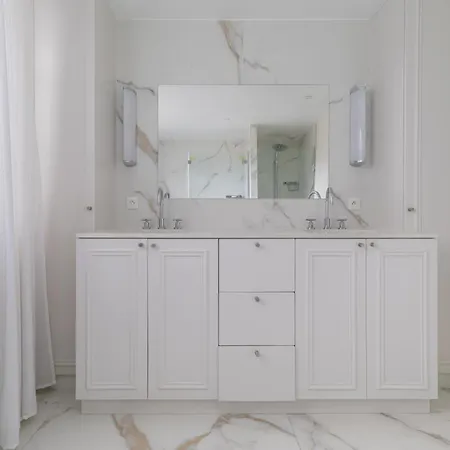 Luxury - Avenue Montaigne Apartment *