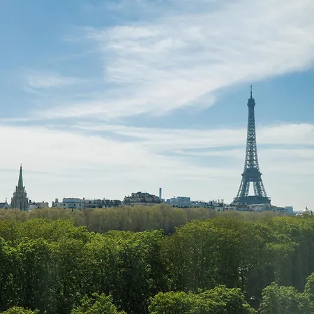 Apartment Luxury - Avenue Montaigne Paris