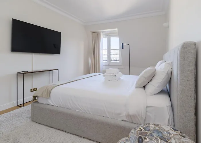 Luxury - Avenue Montaigne * פריז