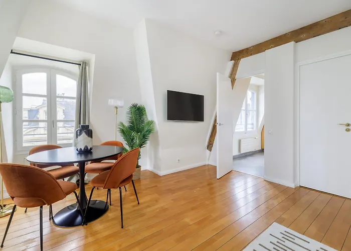 Luxury - Avenue Montaigne * פריז